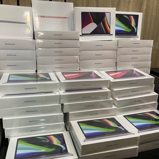 MacBook Pro pallets
