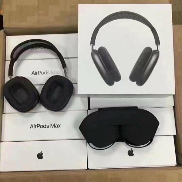 AirPods Max pallets